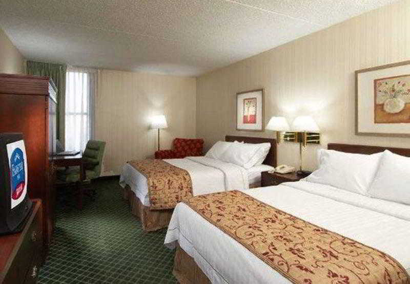 Fairfield Inn By Marriott East Rutherford Meadowlands Buitenkant foto